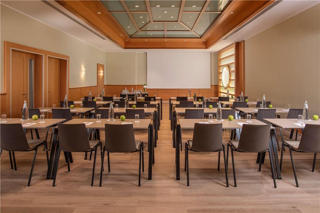 Hotel NH Milano Machiavelli Servizi foto